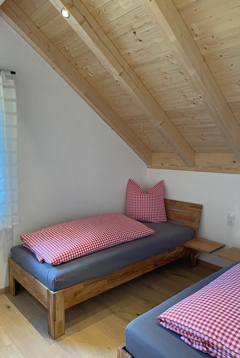 Kinderzimmer mit Einzelbetten